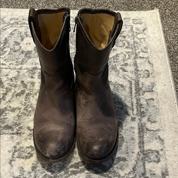 Women’s Frye Brown Leather Boots - Picture 1 of 5
